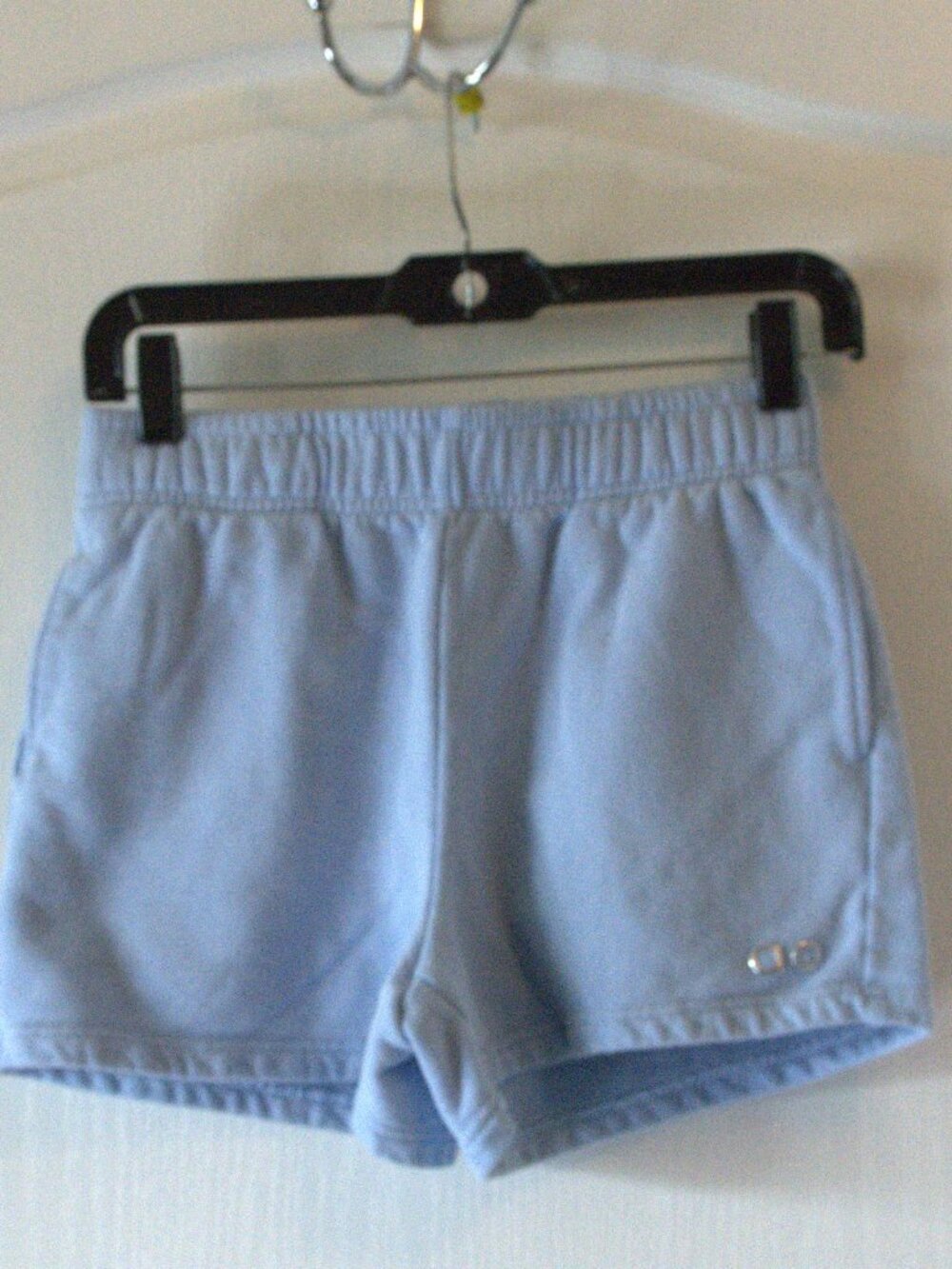 Alo Yoga Women's Accolade Sweat Shorts Seashell Blue size Medium